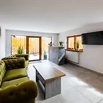 Z Bali - Jacuzzi Sauny Grota Solna-teznia Poronin