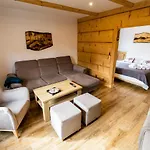 Z Bali - Jacuzzi Sauny Grota Solna-teznia Apartamento Poronin