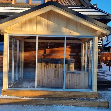 Z Bali - Jacuzzi Sauny Grota Solna-teznia Апартаменты Поронин